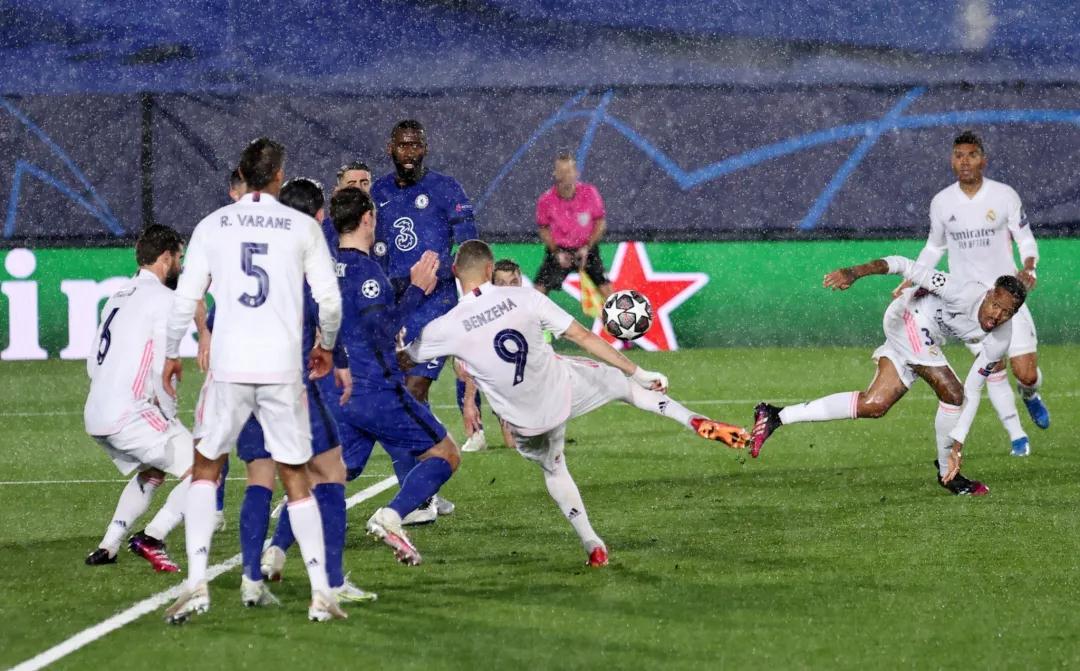 بث مباشر مباراة البرازيل والارجنتين اليوممواجهة أسطورية بين عملاقي أمريكا الجنوبية